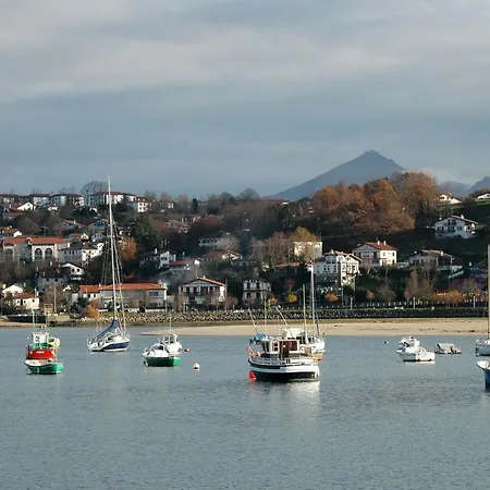 Hendaye-plage à 200m De La Plage Appartamento